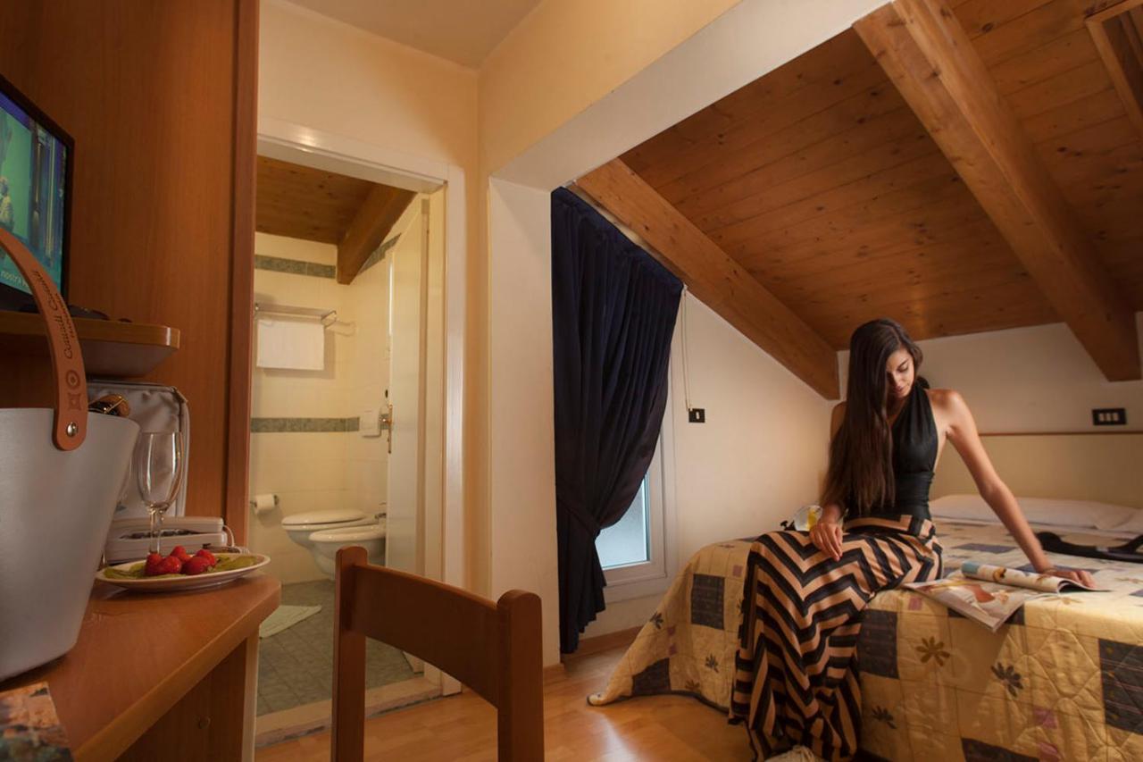 Hotel Verdemare Rimini Luaran gambar