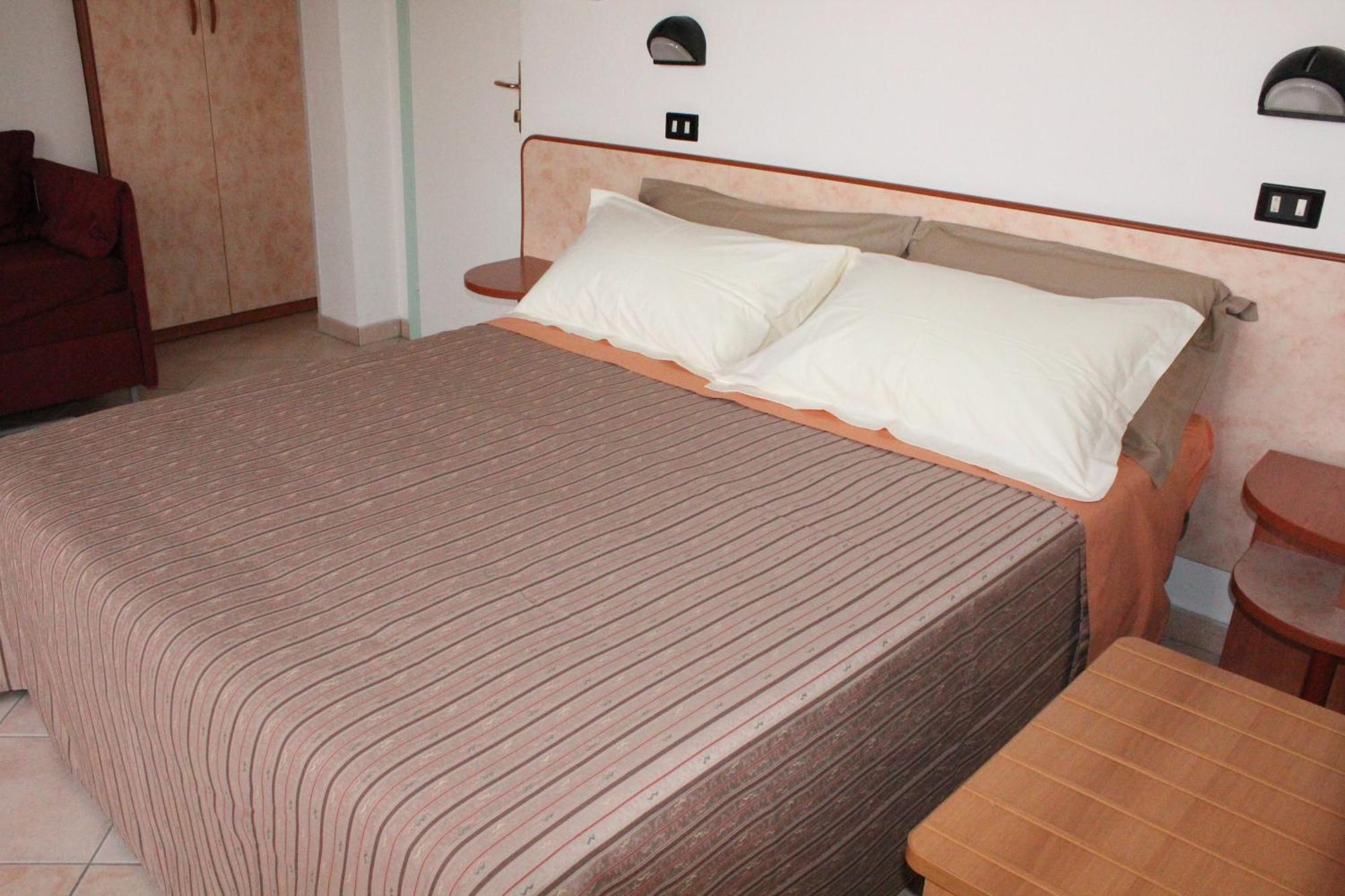 Hotel Verdemare Rimini Bilik gambar