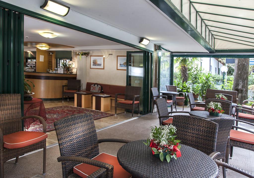 Hotel Verdemare Rimini Luaran gambar